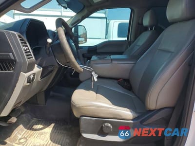 Zdjęcie 7 z 12 samochodu: 2021 FORD F350 SUPER DUTY VIN:1FT8W3BT2MEE07773 - miniatura