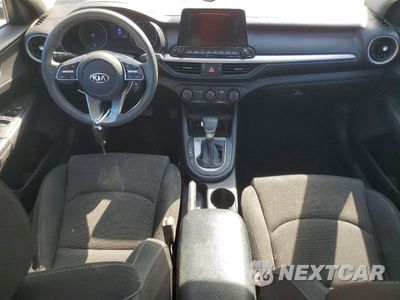 Zdjęcie 8 z 12 samochodu: 2021 KIA FORTE FE VIN:3KPF24AD7ME301911 - miniatura