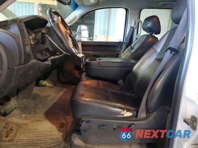 Zdjęcie 7 z 12 samochodu: 2012 CHEVROLET SILVERADO K3500 LT VIN:1GB4K0CL1CF216799 - miniatura