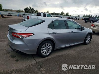 Trzecie zdjęcie samochodu z tyłu: 2019 TOYOTA CAMRY LE VIN:4T1B11HK2KU691279 - miniatura