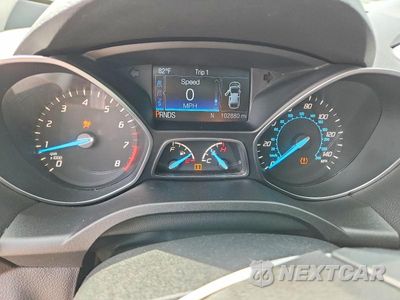 Zdjęcie 9 z 13 samochodu: 2016 FORD ESCAPE TITANIUM VIN:1FMCU9J99GUA63034 - miniatura