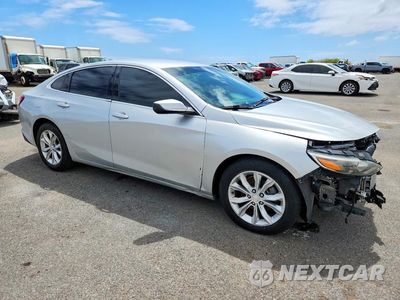 Czwarte zdjęcie samochodu z boku: 2020 CHEVROLET MALIBU LT VIN:1G1ZD5ST3LF001248 - miniatura