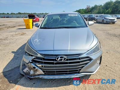 Piąte zdjęcie samochodu w środku: 2020 HYUNDAI ELANTRA SEL VIN:KMHD84LF9LU105419 - miniatura