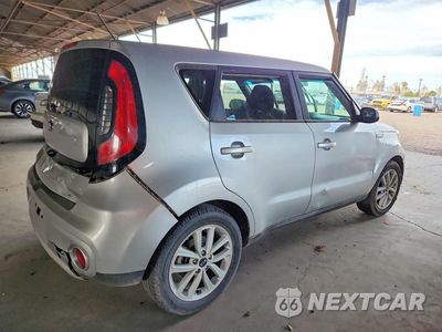 Trzecie zdjęcie samochodu z tyłu: 2019 KIA SOUL + VIN:KNDJP3A52K7656173 - miniatura