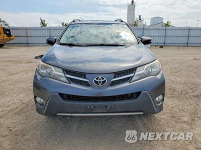 Piąte zdjęcie samochodu w środku: 2015 TOYOTA RAV4 XLE VIN:JTMRFREV7FD153779 - miniatura