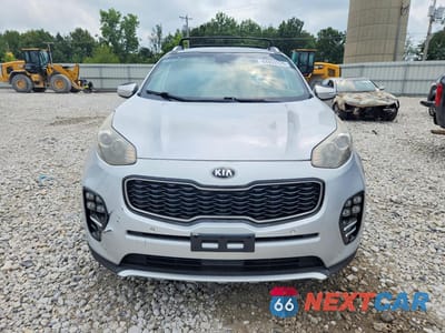 Piąte zdjęcie samochodu w środku: 2017 KIA SPORTAGE SX VIN:KNDPR3A60H7220718 - miniatura