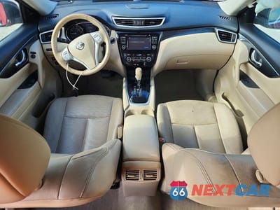 Zdjęcie 8 z 12 samochodu: 2015 NISSAN ROGUE SL VIN:5N1AT2MT0FC851052 - miniatura