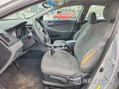Zdjęcie 7 z 12 samochodu: 2014 HYUNDAI SONATA GLS VIN:5NPEB4AC3EH932137 - miniatura