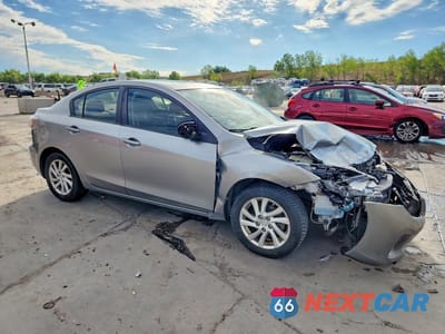 Czwarte zdjęcie samochodu z boku: 2012 MAZDA 3 I VIN:JM1BL1W77C1592456 - miniatura