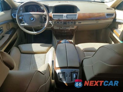 Zdjęcie 8 z 13 samochodu: 2006 BMW 7 SERIES 740IL VIN:WBAHN83576DT62917 - miniatura
