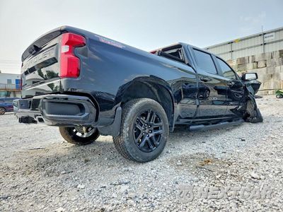 Trzecie zdjęcie samochodu z tyłu: 2024 CHEVROLET SILVERADO K1500 LT TRAIL BOSS VIN:3GCUDFE89RG322538 - miniatura