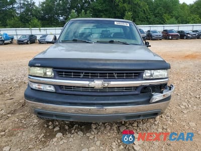 Piąte zdjęcie samochodu w środku: 1999 CHEVROLET SILVERADO C1500 VIN:1GCEC19W4XZ191924 - miniatura