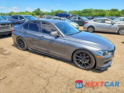 Czwarte zdjęcie samochodu z boku: 2013 BMW 328 XI VIN:WBA3B3C59DJ811339 - miniatura