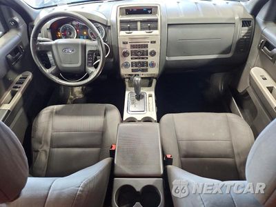 Zdjęcie 8 z 13 samochodu: 2012 FORD ESCAPE XLT VIN:1FMCU0D76CKB81800 - miniatura