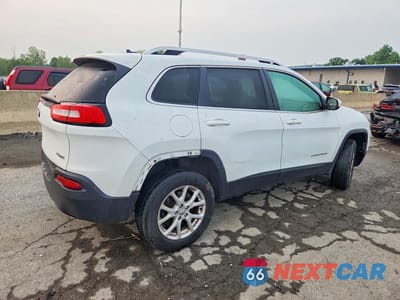 Trzecie zdjęcie samochodu z tyłu: 2014 JEEP CHEROKEE LATITUDE VIN:1C4PJMCB7EW165953 - miniatura