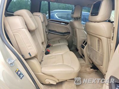 Zdjęcie 12 z 14 samochodu: 2013 MERCEDES-BENZ GL 550 4MATIC VIN:4JGDF7DE5DA244124 - miniatura