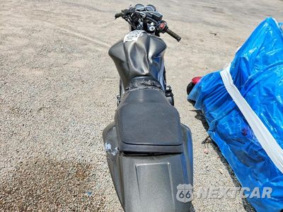 Zdjęcie 6 z 9 samochodu: 2005 YAMAHA FZS10 VIN:JYARN07E35A010402 - miniatura
