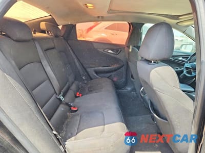 Zdjęcie 10 z 12 samochodu: 2018 CHEVROLET MALIBU LT VIN:1G1ZD5ST5JF130430 - miniatura