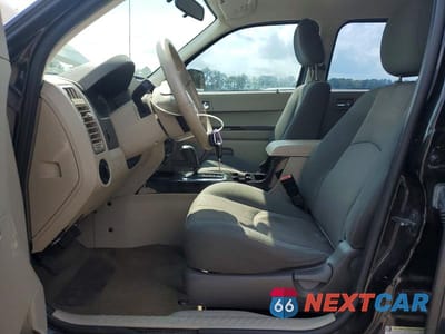 Zdjęcie 7 z 13 samochodu: 2008 MAZDA TRIBUTE I VIN:4F2CZ02ZX8KM31069 - miniatura