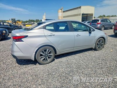 Trzecie zdjęcie samochodu z tyłu: 2022 NISSAN VERSA SV VIN:3N1CN8EV7NL821563 - miniatura