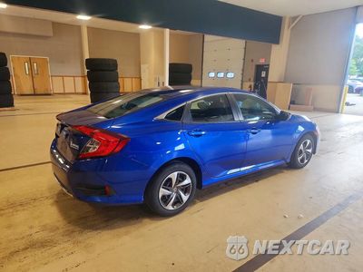 Trzecie zdjęcie samochodu z tyłu: 2020 HONDA CIVIC LX VIN:2HGFC2F61LH596987 - miniatura