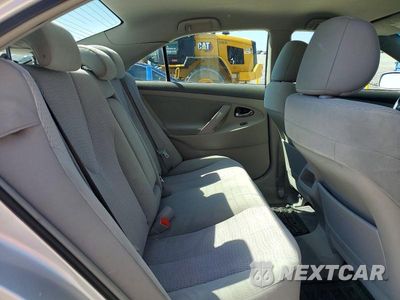Zdjęcie 10 z 12 samochodu: 2011 TOYOTA CAMRY LE VIN:4T4BF3EK8BR176987 - miniatura