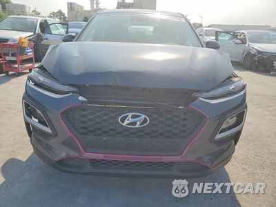 Piąte zdjęcie samochodu w środku: 2021 HYUNDAI KONA SE VIN:KM8K12AA4MU605383 - miniatura