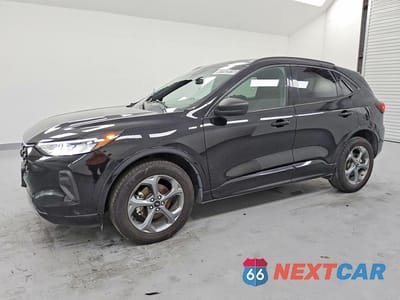 2023 FORD ESCAPE ST LINE 1FMCU9MN3PUA13108 - główne zdjęcie licytacji z USA - miniatura