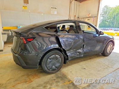 Trzecie zdjęcie samochodu z tyłu: 2026 TESLA MODEL Y VIN:7SAYGDED2TA600462 - miniatura
