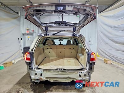 Zdjęcie 6 z 14 samochodu: 2016 VOLVO XC70 T5 PLATINUM VIN:YV440MBM5G1260159 - miniatura