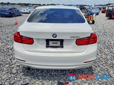 Zdjęcie 6 z 13 samochodu: 2015 BMW 320 I VIN:WBA3B1G59FNT64828 - miniatura