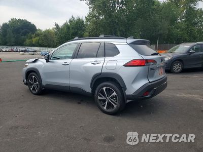 Drugie zdjęcie samochodu z przodu: 2025 TOYOTA COROLLA CROSS HYBRID XSE VIN:7MUFBABG5SV082382 - miniatura