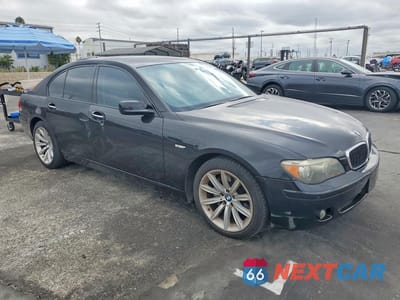 Czwarte zdjęcie samochodu z boku: 2007 BMW 750 I VIN:WBAHL83587DT09845 - miniatura