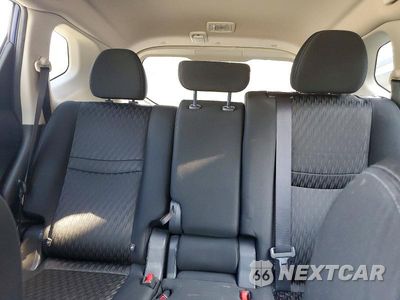 Zdjęcie 10 z 13 samochodu: 2017 NISSAN ROGUE SV VIN:KNMAT2MT5HP539924 - miniatura