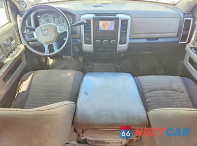 Zdjęcie 8 z 12 samochodu: 2010 DODGE RAM 2500 VIN:3D7UT2CLXAG125455 - miniatura