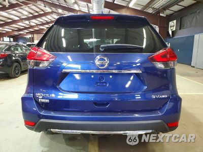 Zdjęcie 6 z 13 samochodu: 2017 NISSAN ROGUE SV VIN:5N1AT2MV0HC853405 - miniatura