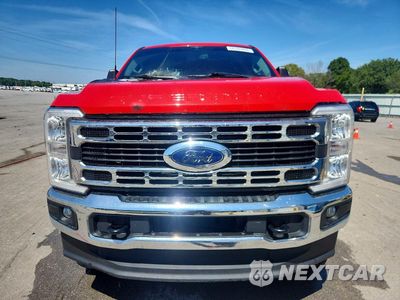 Piąte zdjęcie samochodu w środku: 2023 FORD F250 SUPER DUTY VIN:1FT8W2BM2PEC00324 - miniatura
