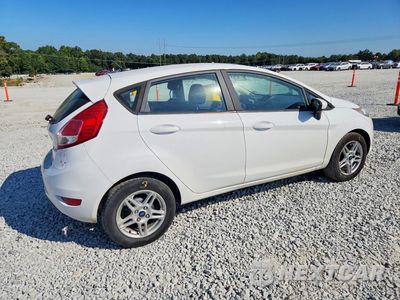 Trzecie zdjęcie samochodu z tyłu: 2019 FORD FIESTA SE VIN:3FADP4EJ0KM102328 - miniatura