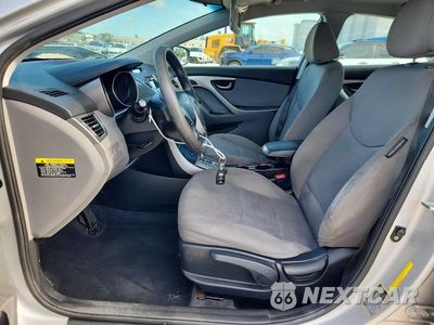 Zdjęcie 7 z 12 samochodu: 2013 HYUNDAI ELANTRA GLS VIN:KMHDH4AE8DU622304 - miniatura