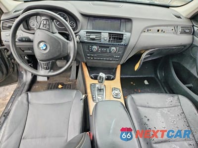 Zdjęcie 8 z 13 samochodu: 2011 BMW X3 XDRIVE28I VIN:5UXWX5C51BL706114 - miniatura