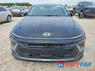 Piąte zdjęcie samochodu w środku: 2026 HYUNDAI SONATA HYBRID BLUE VIN:KMHL24JJ8TA172714 - miniatura