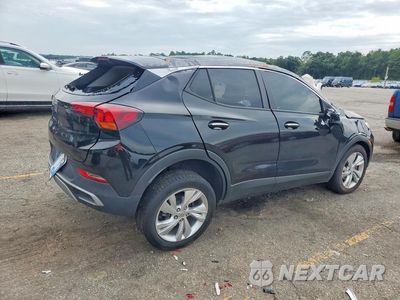 Trzecie zdjęcie samochodu z tyłu: 2025 BUICK ENCORE GX PREFERRED VIN:KL4AMBSL1SB177007 - miniatura