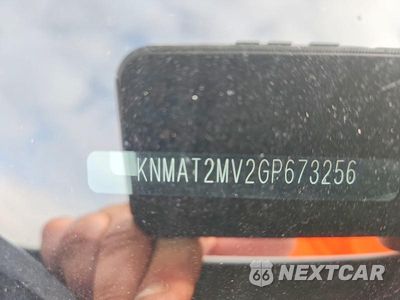 Zdjęcie 13 z 14 samochodu: 2016 NISSAN ROGUE SV VIN:KNMAT2MV2GP673256 - miniatura