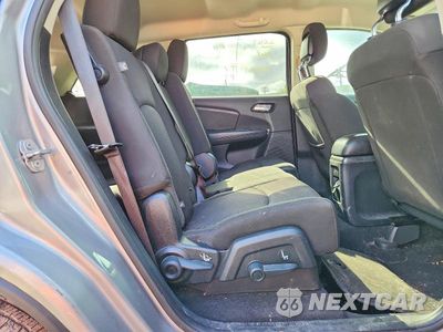 Zdjęcie 11 z 14 samochodu: 2018 DODGE JOURNEY SE VIN:3C4PDCAB8JT491040 - miniatura