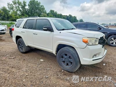 Czwarte zdjęcie samochodu z boku: 2013 TOYOTA 4RUNNER SR5 VIN:JTEBU5JR4D5122257 - miniatura