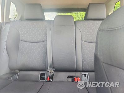 Zdjęcie 10 z 13 samochodu: 2023 TOYOTA COROLLA CROSS LE VIN:7MUCAABG6PV073901 - miniatura