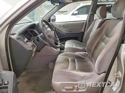 Zdjęcie 7 z 13 samochodu: 2001 TOYOTA HIGHLANDER BASE VIN:JTEHF21A010027653 - miniatura