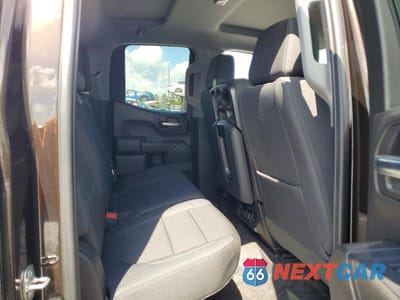 Zdjęcie 10 z 12 samochodu: 2019 CHEVROLET SILVERADO C1500 LT VIN:1GCRWCED3KZ229127 - miniatura