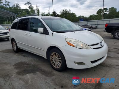 Czwarte zdjęcie samochodu z boku: 2010 TOYOTA SIENNA XLE VIN:5TDYK4CC5AS303560 - miniatura
