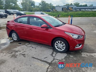 Czwarte zdjęcie samochodu z boku: 2022 HYUNDAI ACCENT SEL VIN:3KPC24A61NE178225 - miniatura